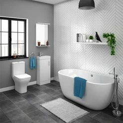 Venice Small Vanity Freestanding Bath Suite