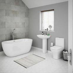 Venice Modern Freestanding Bath Suite